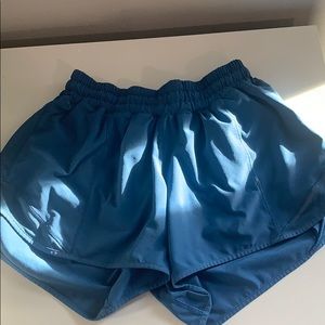 blue size 4 lululemon shorts